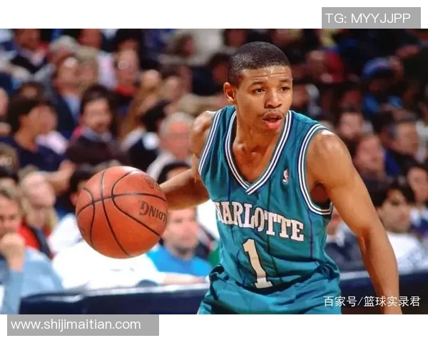 布鲁克洛佩斯：从篮筐之下的巨人到NBA全能战士的蜕变之路