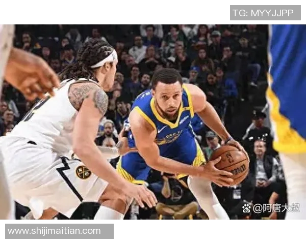 美国队与希腊队激战正酣谁能在这场篮球对决中胜出